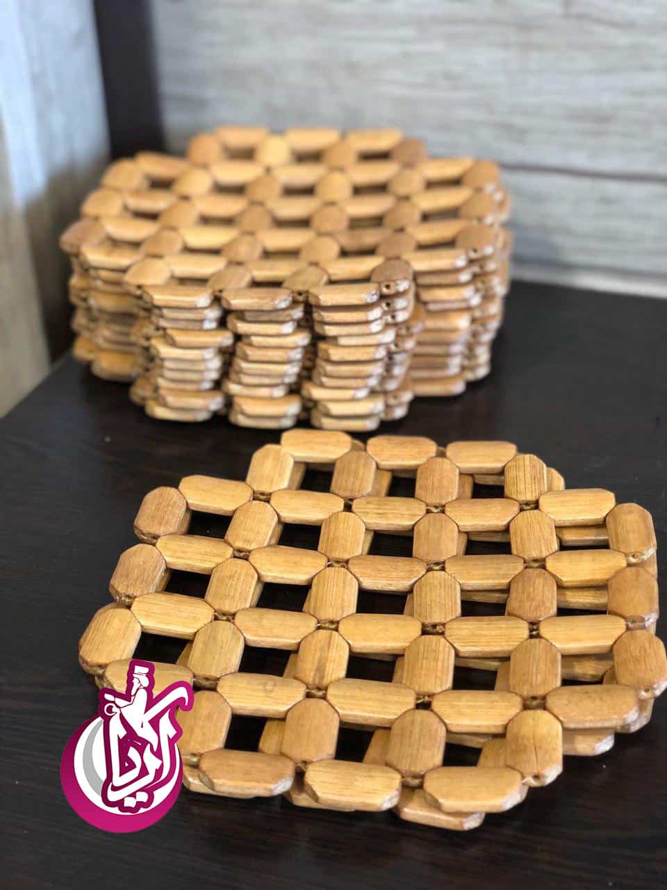 زیر قابلمه چوبی مهره ‌ای - تصویر اصلی آریا
