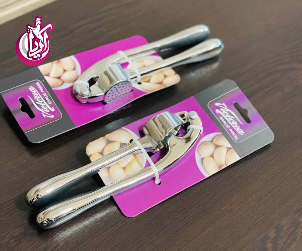 sale-garlic-crush-victoria-pic-1 سیر له کن ویکتوریا استیل
