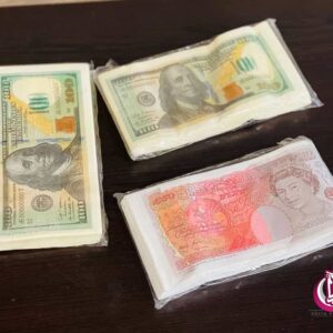 دستمال طرح دلار در کیفیت عالی
